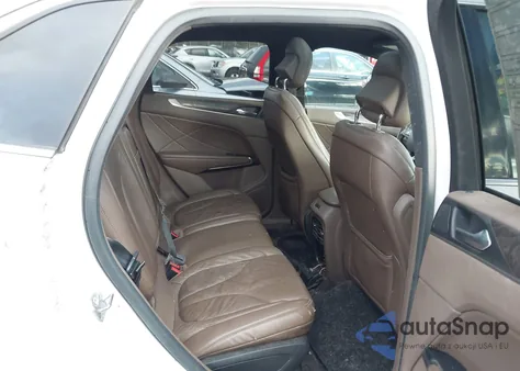 2017 Lincoln Mkc Reserve z USA, uszkodzony, nr VIN 5LMTJ3DH1HUL23840